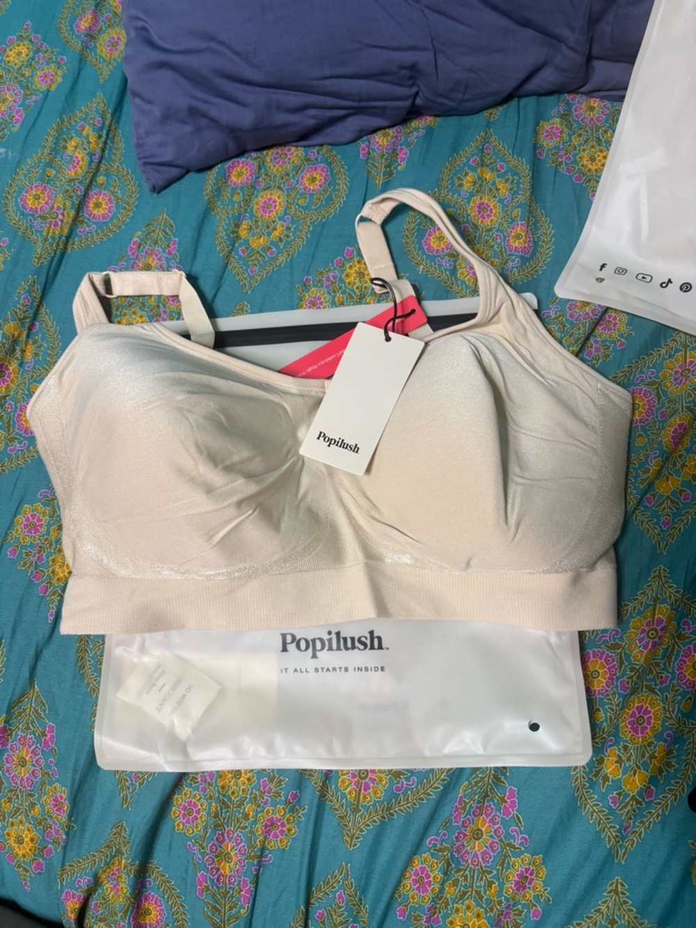 Popilush Cream Shimmer Comfort Bralette
